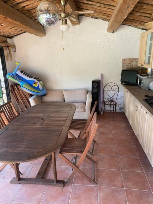 Jolie Appartement Avec Piscine La Roquette-sur-Siagne Exterior foto