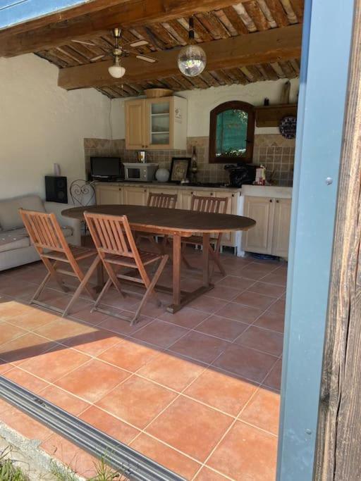 Jolie Appartement Avec Piscine La Roquette-sur-Siagne Exterior foto